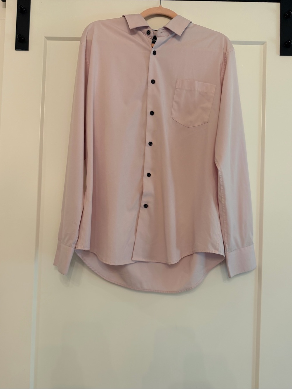 Men's Light Pink Long-Sleeve Dress Shirt with Chest Pocket